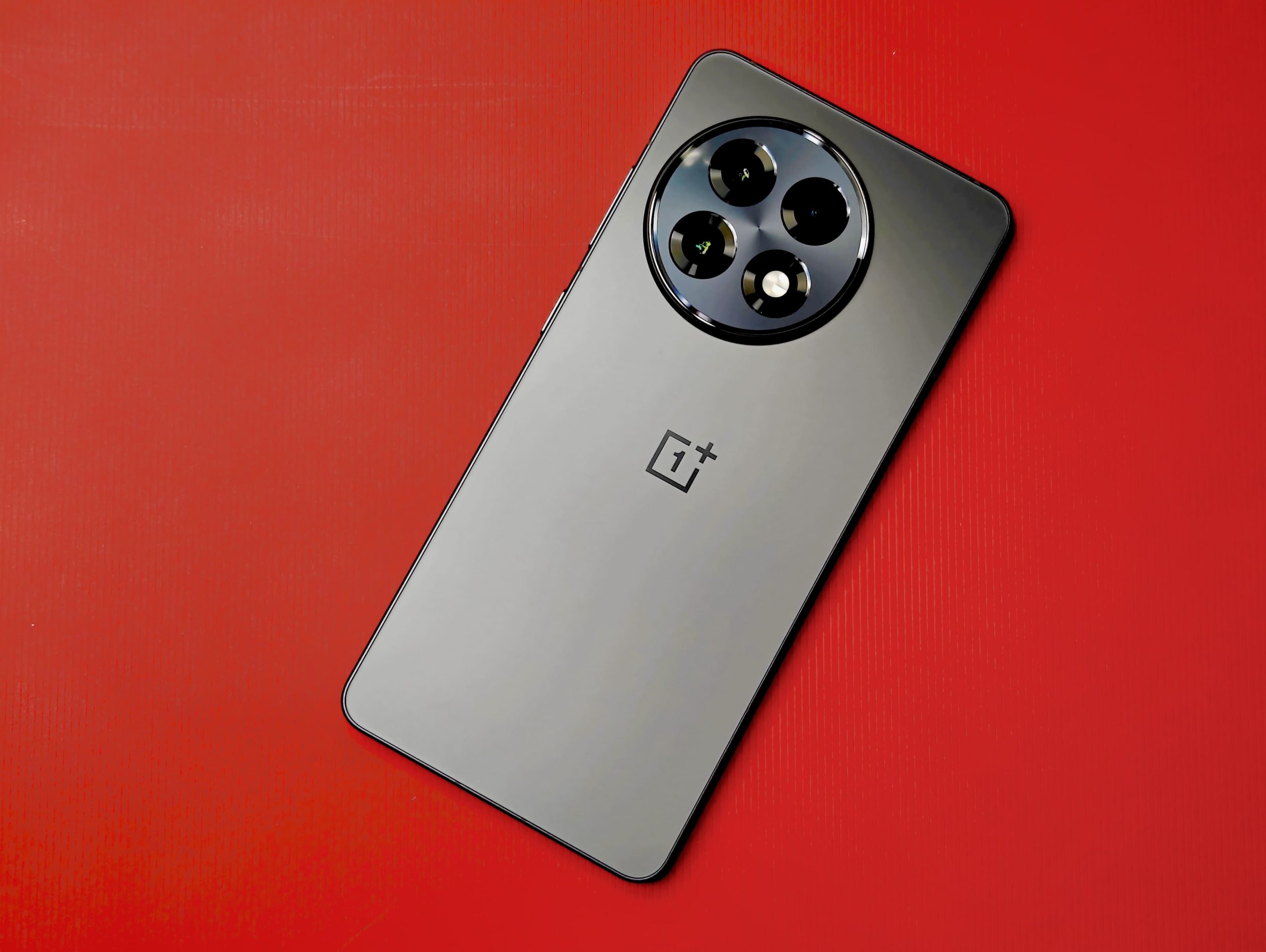 Review OnePlus 13R